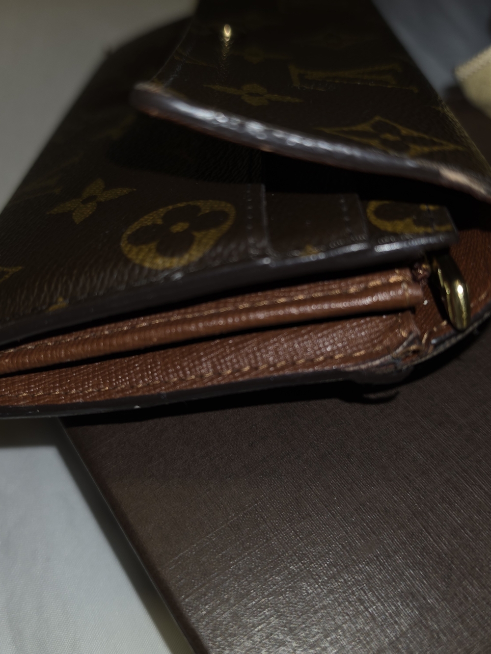 Authentic Louis Vuittom Monogram Long Wallet - Picture 4 of 13